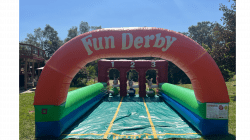 3 LANE INFLATABLE HORSE DERBY