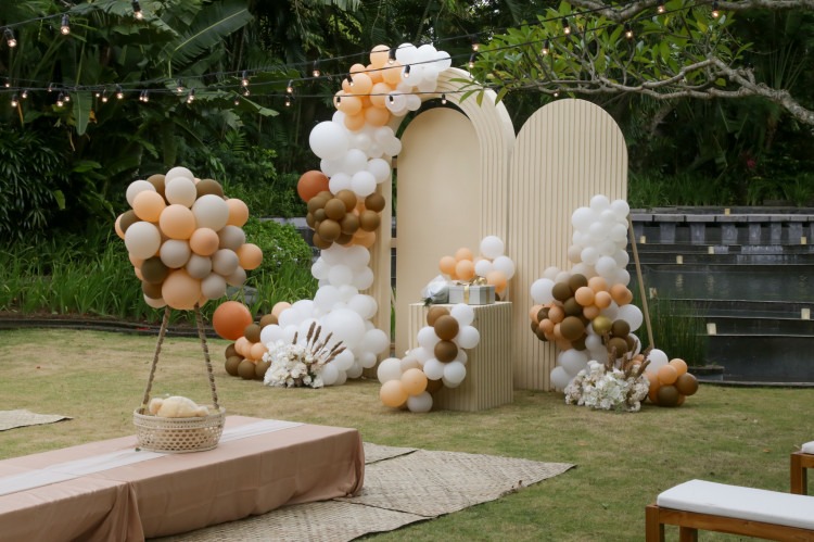 Balloon and Photo backdrop setups